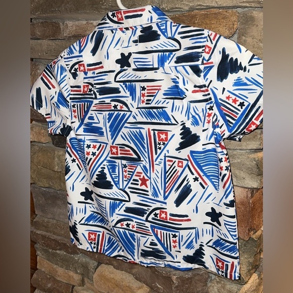 💥Belk crown & ivy kids boys patriotic short sleeve button down collar shirt 6 - Picture 2 of 6
